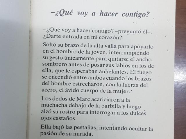 Libro al oeste de la luna