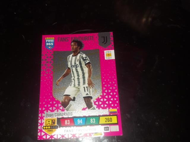 se vende cromo de fútbol