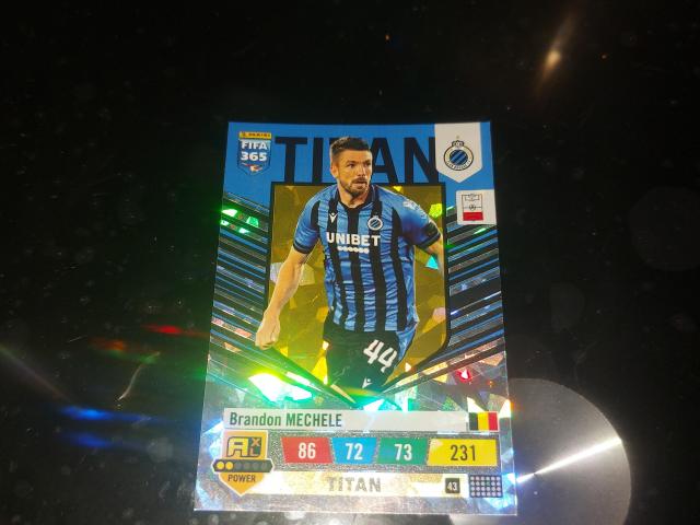 se vende cromo de fútbol