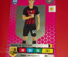 se vende cromo de fútbol