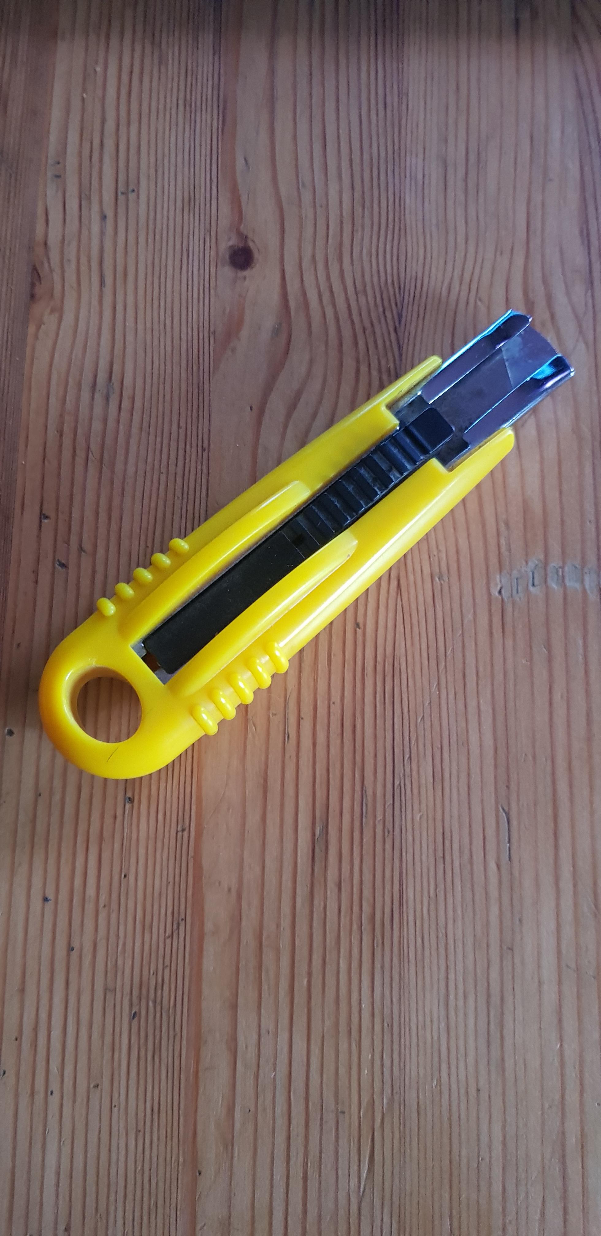 Cúter de seguridad
