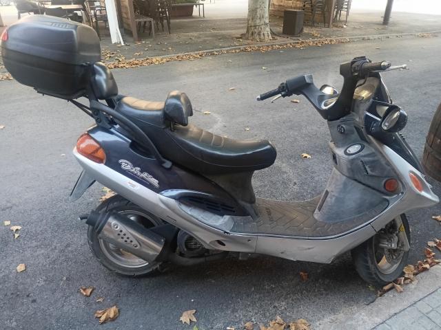 Ciclomotor Dink