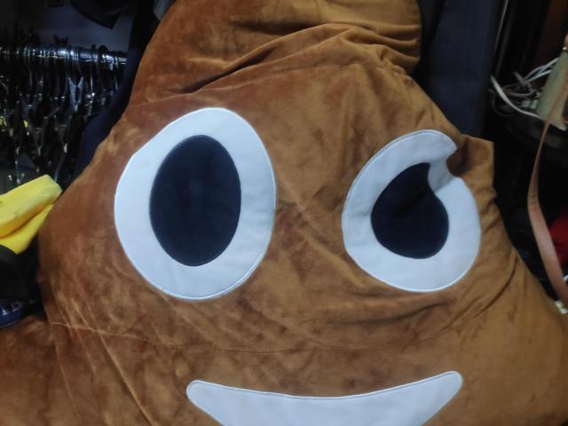 Peluche Gigante en Forma de Popo