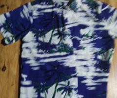Camisa de palmeras